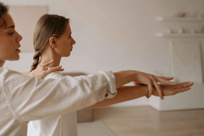 Esercizi ipopressivi in ostetricia e posture sbagliate